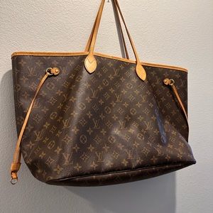 Louis Vuitton GM neverfull